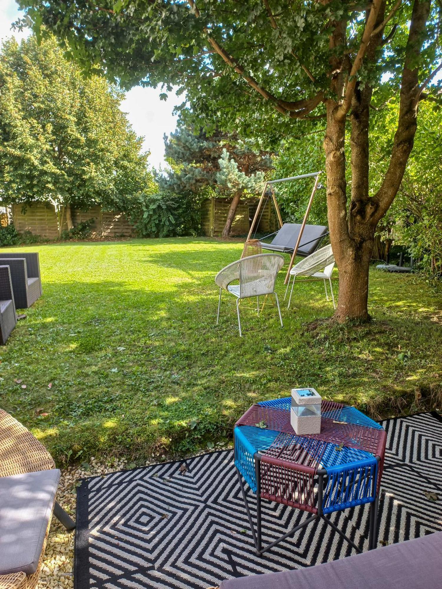 Duplex Le Colombier - Beautiful Charming Home ماني لو أونغر المظهر الخارجي الصورة